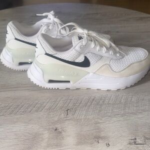 Nike Women's Air Max White and Black Sneakers